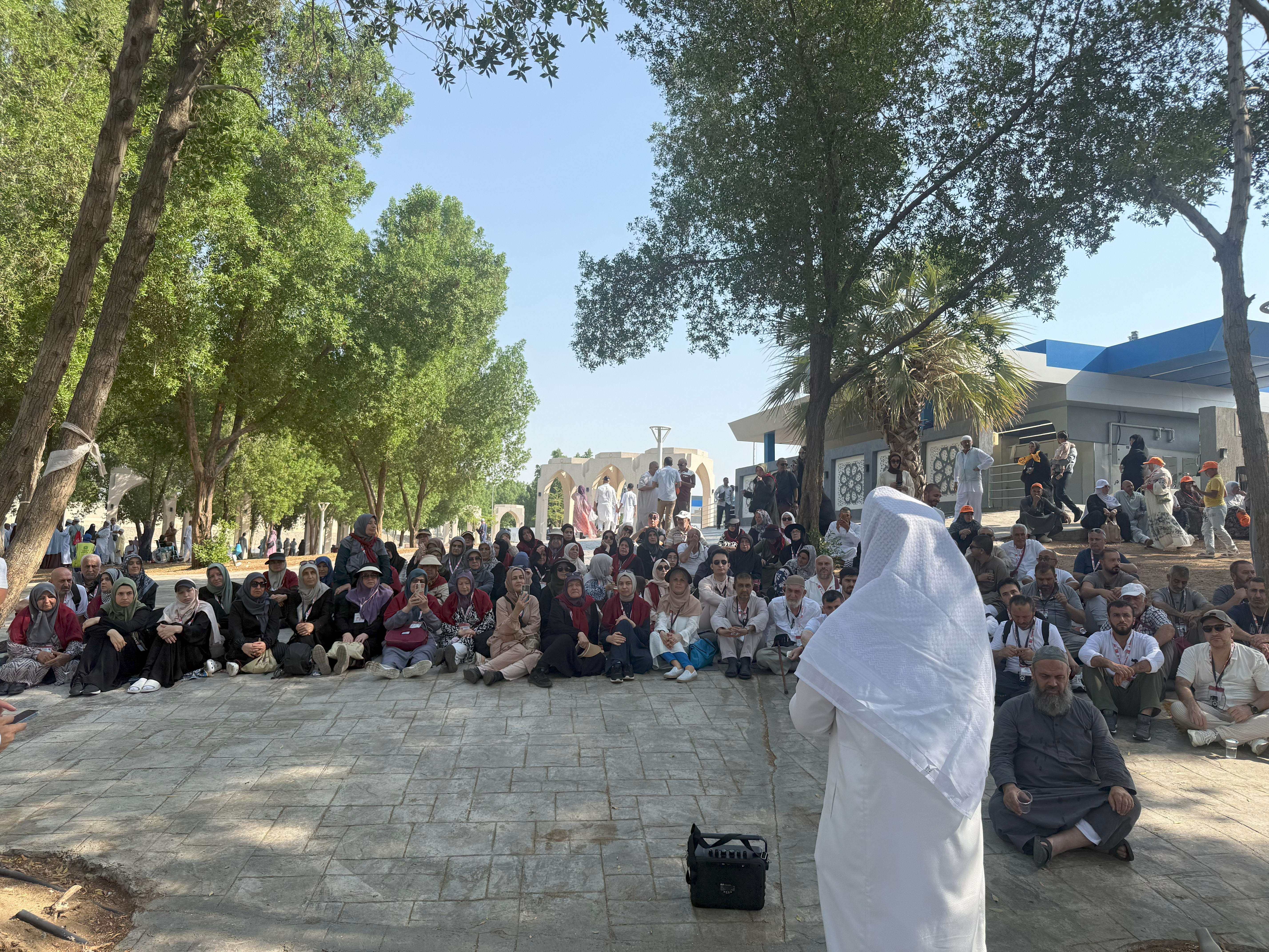 25 Kasım 20 Gunlük Umre Programı