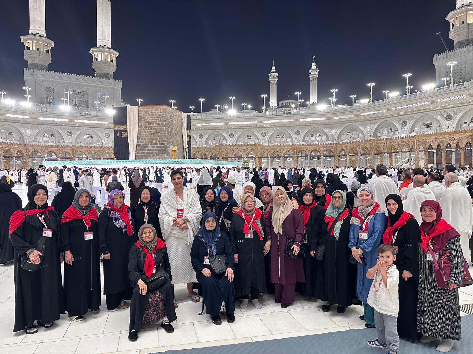 Ağustos 14 Günlük Yaz Umre Programı Medine Gidiş