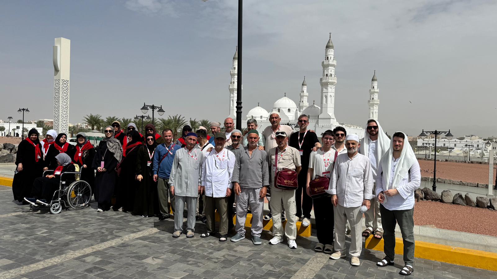 Ağustos 14 Günlük Yaz Umre Programı Medine Gidiş